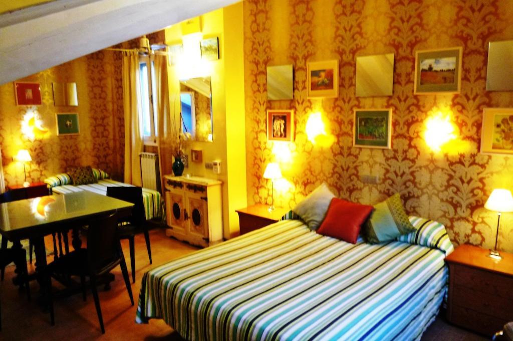 Casa De Huespedes Dolce Vita Madrid Room photo